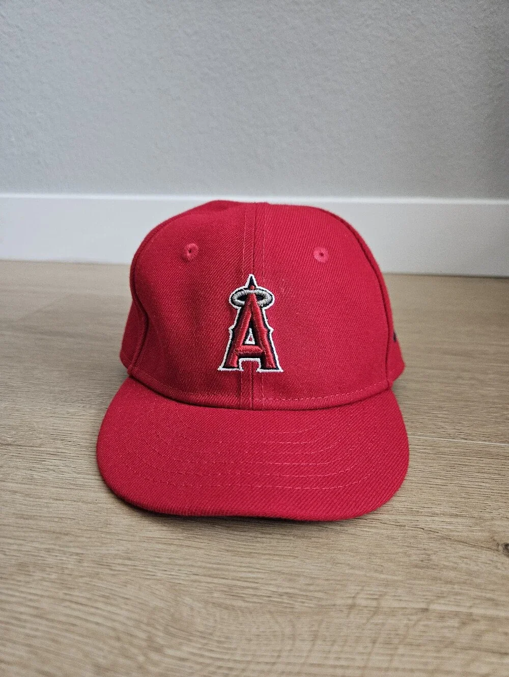 Infant/Toddler New Era Angels Hat Size 6